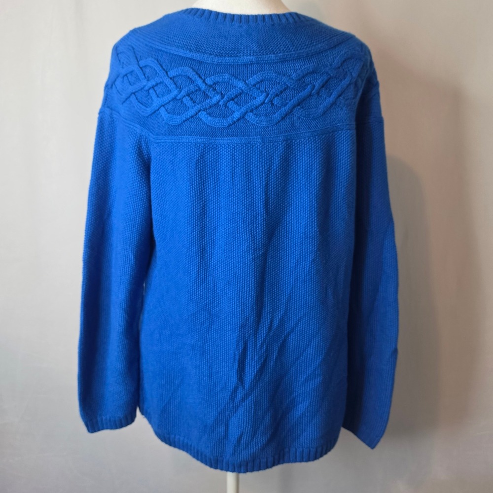 Talbots Petite Cashmere Blend Royal Blue Cable Knit Yoke Crew Neck Sweater MP - Picture 2 of 7